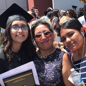 Meet your Posher, Daniela